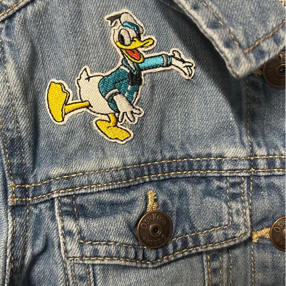 Custom OshKosh B'gosh Donald Duck denim jacket Size 7 youth - Picture 2 of 5